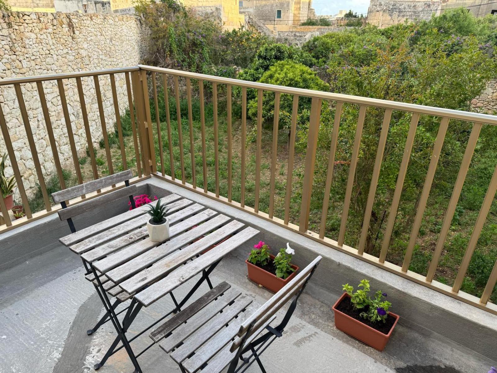 Nina Apartment Siggiewi Екстериор снимка